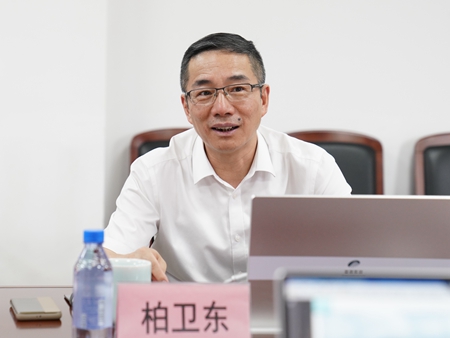 【20240926】代表委員視察重大項(xiàng)目座談會(huì)、董事長(zhǎng)柏衛(wèi)東（李阿梅攝）.jpg
